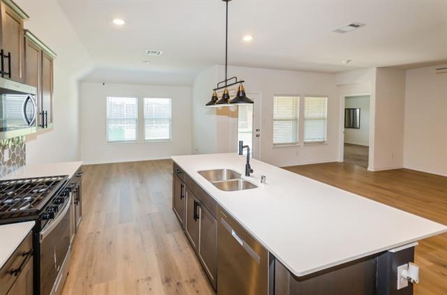 Foto del edificio - 781 Daybreak Ln