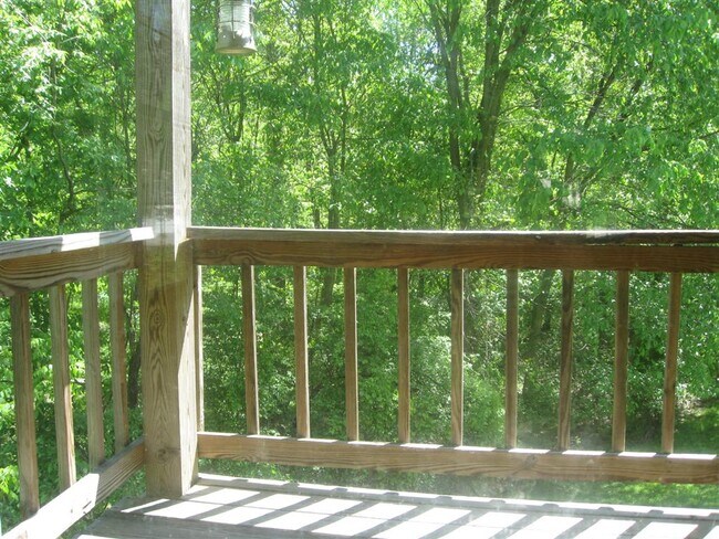 Building Photo - 4804 Sweetbirch Dr