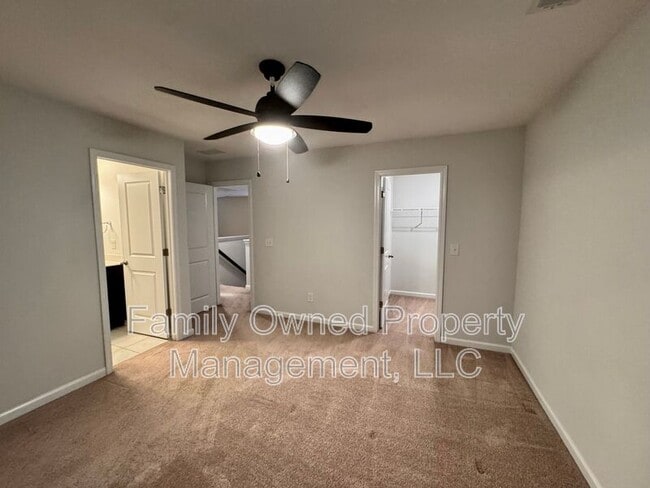 Building Photo - 584 Pendleton Dr