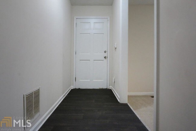 Foto del edificio - 6603 Fleming Rd