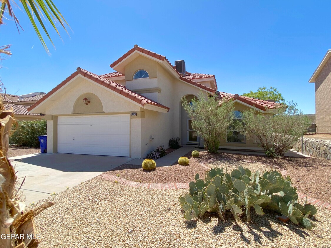 Foto principal - 4320 Loma Del Norte Dr