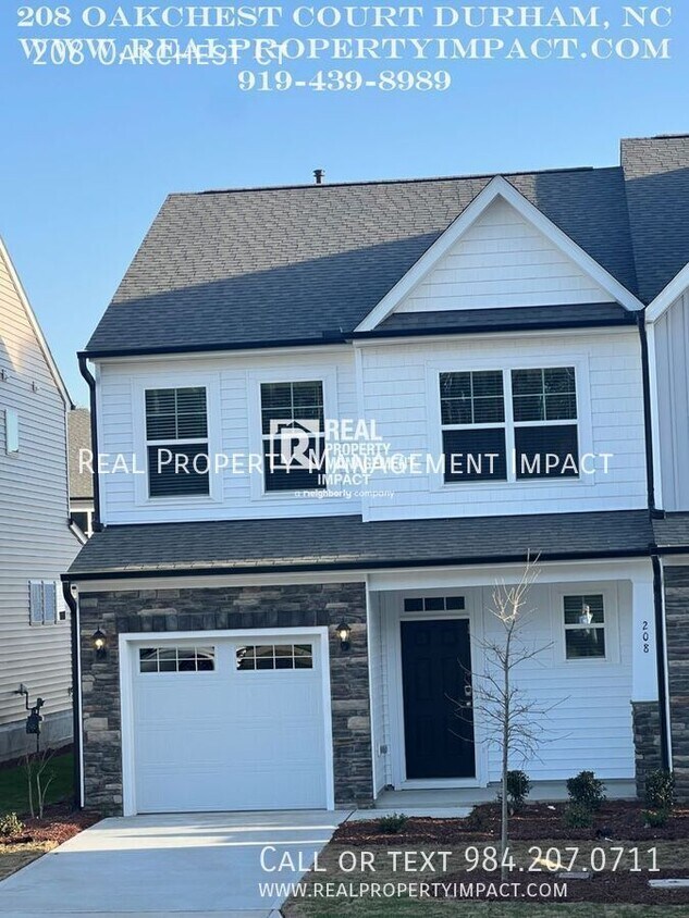 Foto principal - 208 Oakchest Ct