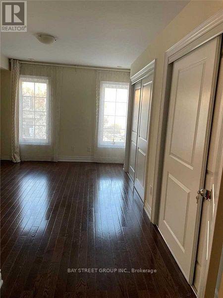 Building Photo - 51 Hargrave Ln