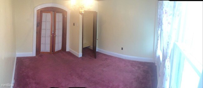 Foto del edificio - 2 br, 1 bath Apartment - 135 S 12th St Fl 2