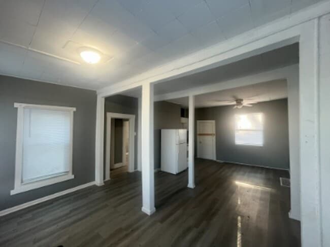 Building Photo - 2239 E 34th St