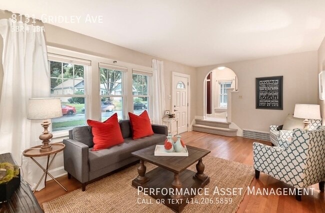 Building Photo - 8131 Gridley Ave