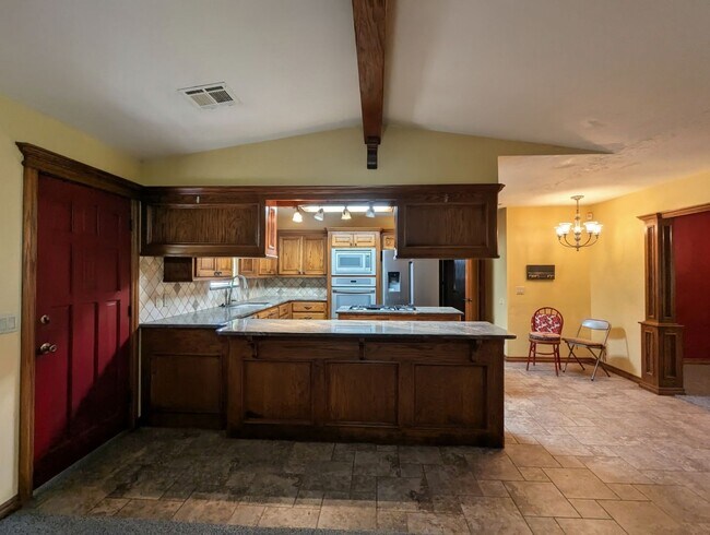 Foto del edificio - Quiet Country Living with Space, Privacy & Modern Comforts