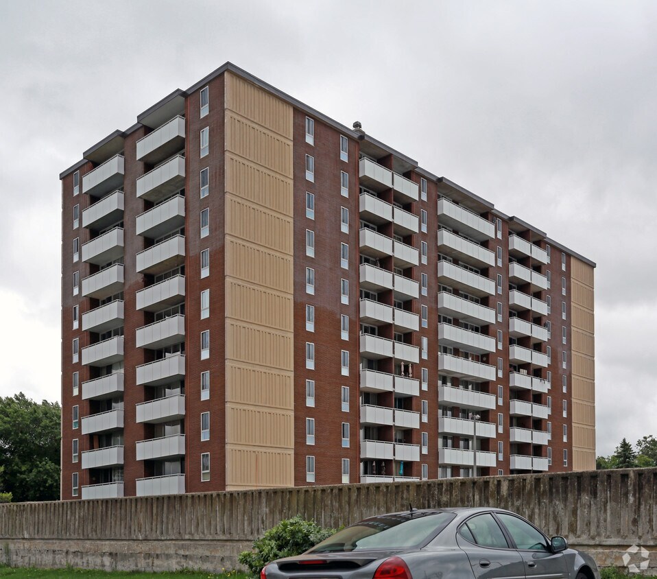 790 Wonderland Rd S, London, ON N6H 5T8 Apartments 790 Wonderland Rd