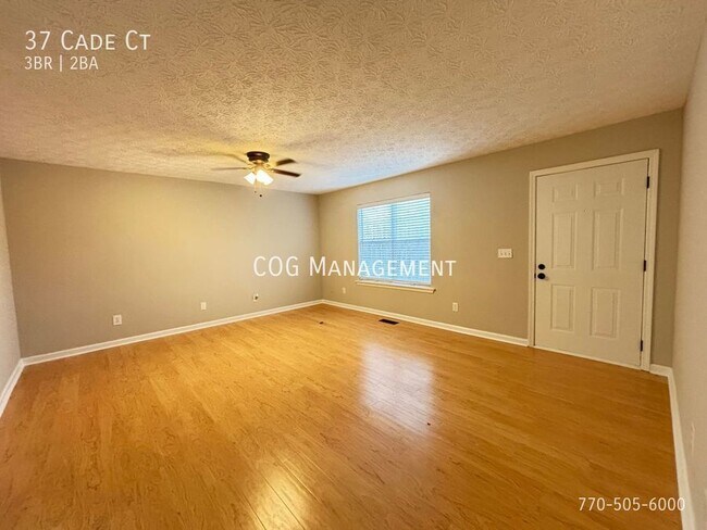 Building Photo - Fully Remodeled 3/1.5 House
