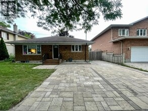 Building Photo - 934 Smyth Rd