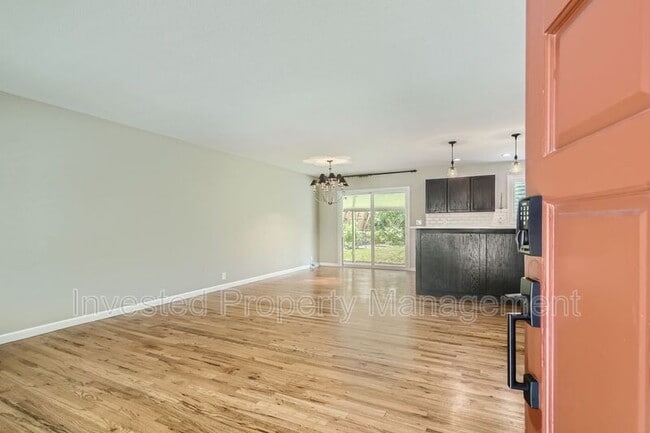 Building Photo - 5007 S Mabre Ct