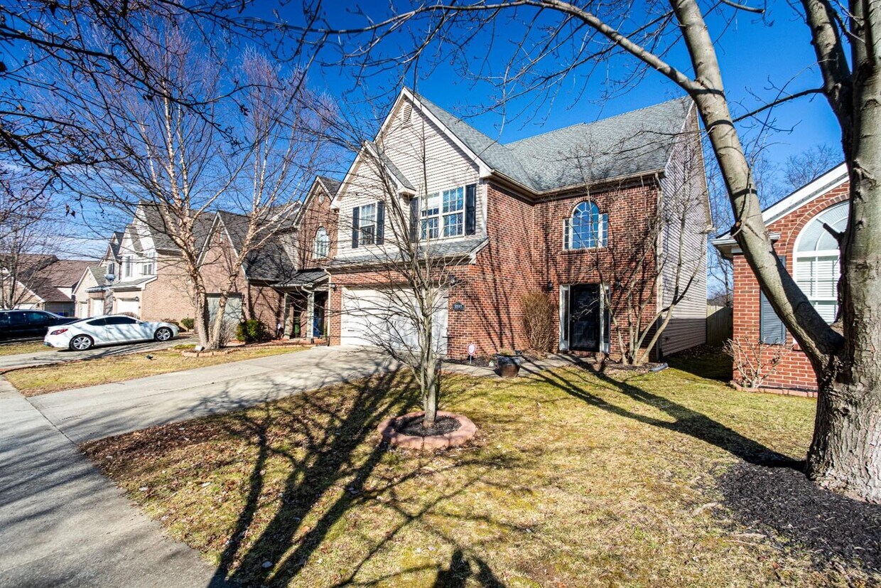 3097 Many Oaks Park, Lexington, KY 40509