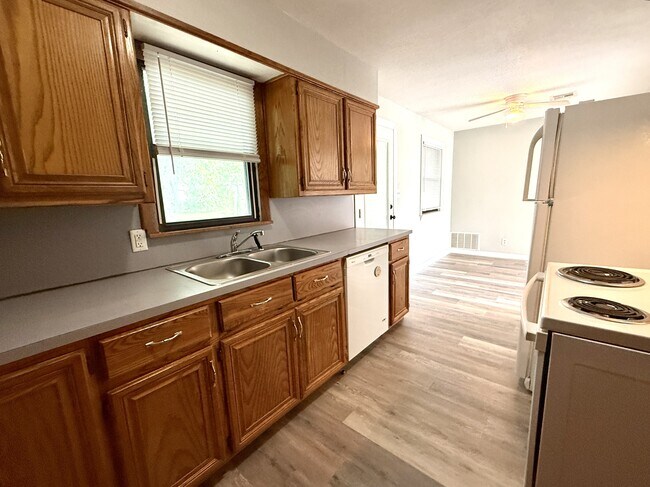 Foto del edificio - 427 Locust St NW