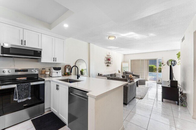 Foto del edificio - 5701 NW 2nd Ave