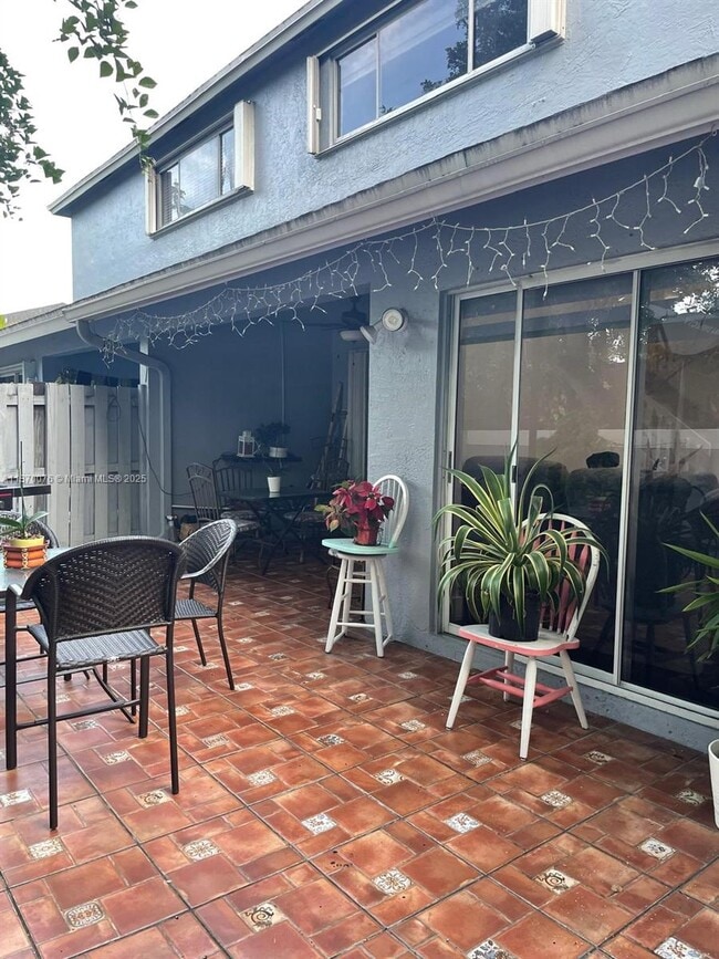 Foto del edificio - 14253 SW 96th Terrace