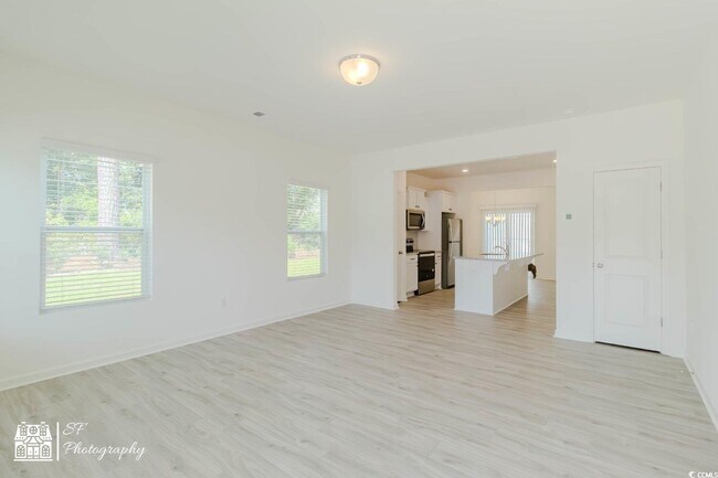 Foto del edificio - 216 Crescent Wy