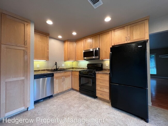 Building Photo - 3 br, 2 bath House - 3403 Willis Drive