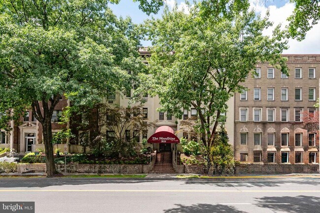 Foto del edificio - 3616 Connecticut Ave NW