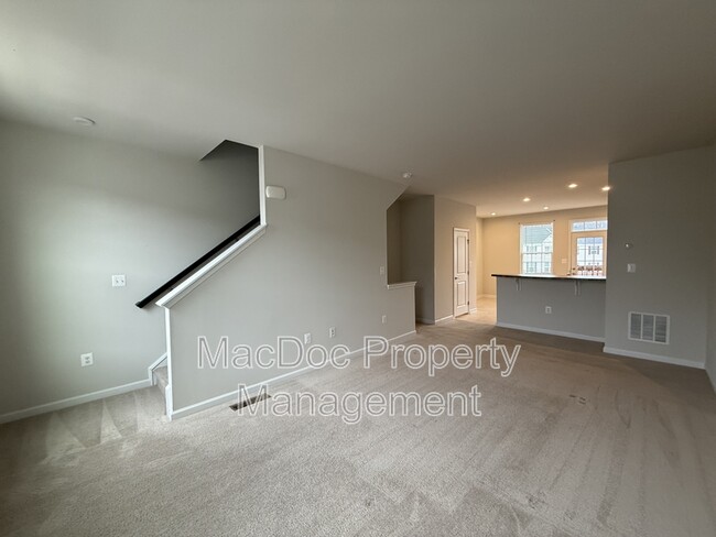 Foto del edificio - 505 Rolling Valley Dr