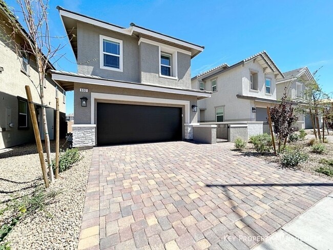 Building Photo - 692 Bamboo Bnd Pl