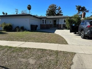 Building Photo - 11921 Waverly Dr