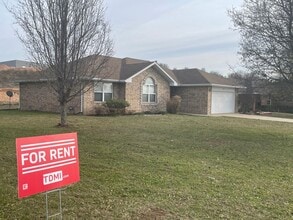 Building Photo - 1828 N 21st St