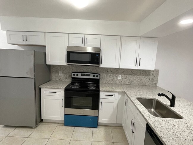 Foto del edificio - Duplex for lease