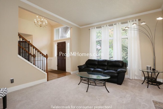 Building Photo - 13551 Southwood Ct