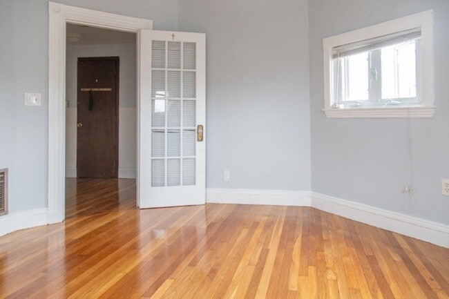 Foto del edificio - 19-21 Woodbridge St