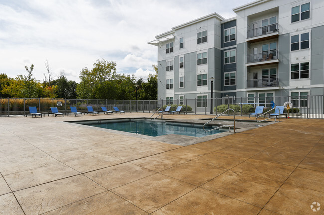 Riverbend on the Charles Apartments - Watertown, MA | Apartments.com