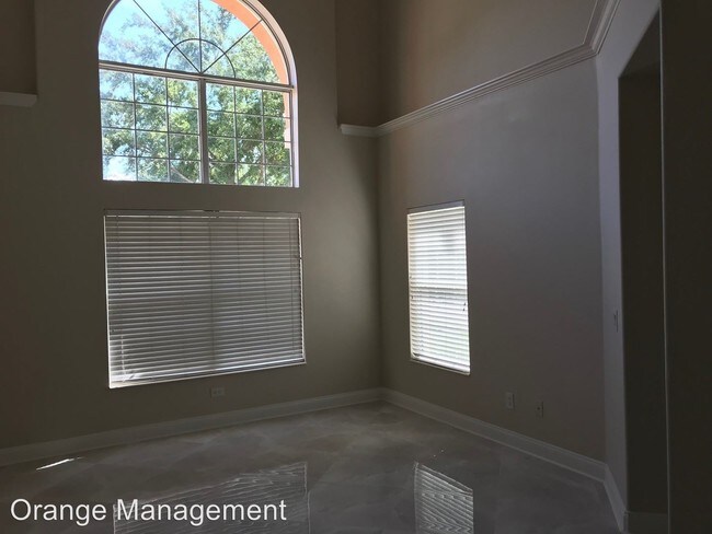 Building Photo - 4 br, 2.5 bath House - 6899 Lucca St.