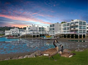 Building Photo - 2330 Shelter Bay Ave