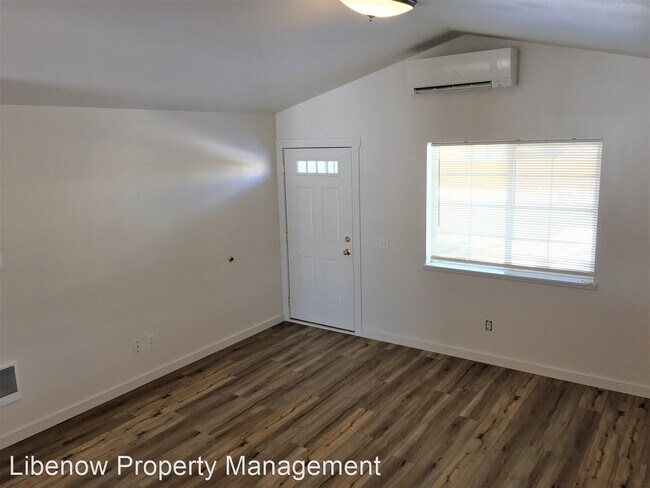 Foto del edificio - 3 br, 2 bath House - 2602 N Ellington St