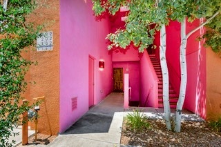 Hot pink!!!! - 1390 Avenida Rincon