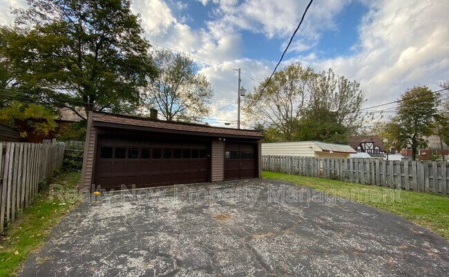 Building Photo - 3656 Latimore Rd