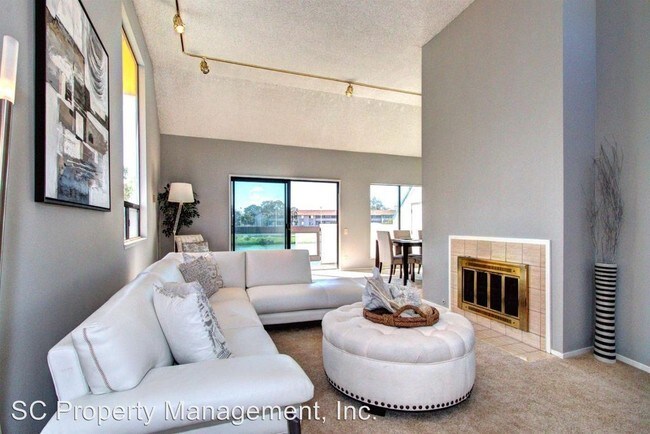 Building Photo - 680 Portofino Ln