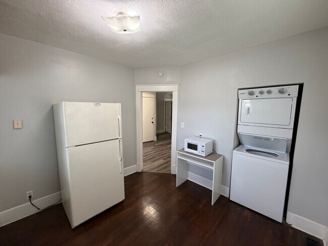 Foto del edificio - 2841 N 45th St