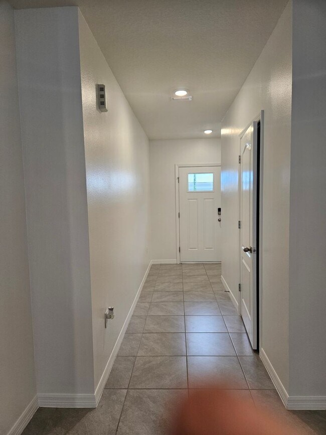 Foto del edificio - 3 bedroom 2.5 Bath home in Port Orange FL