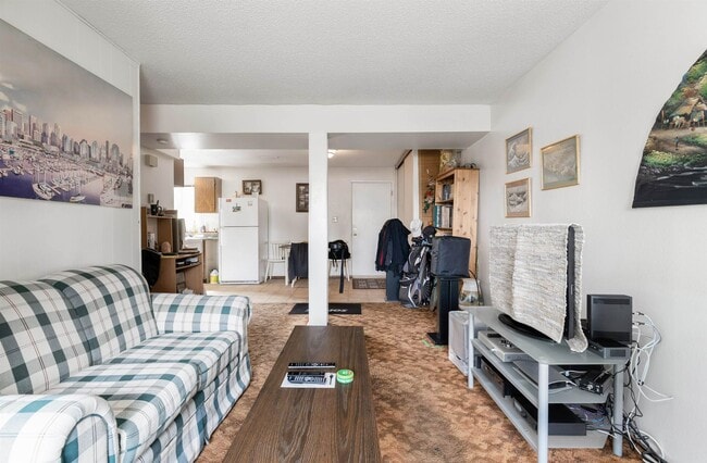 Photo du bâtiment - 14032 Kalmar Rd