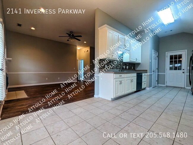 Building Photo - Spacious 3-Bed/2-Bath Home in Hillcrest Ar...