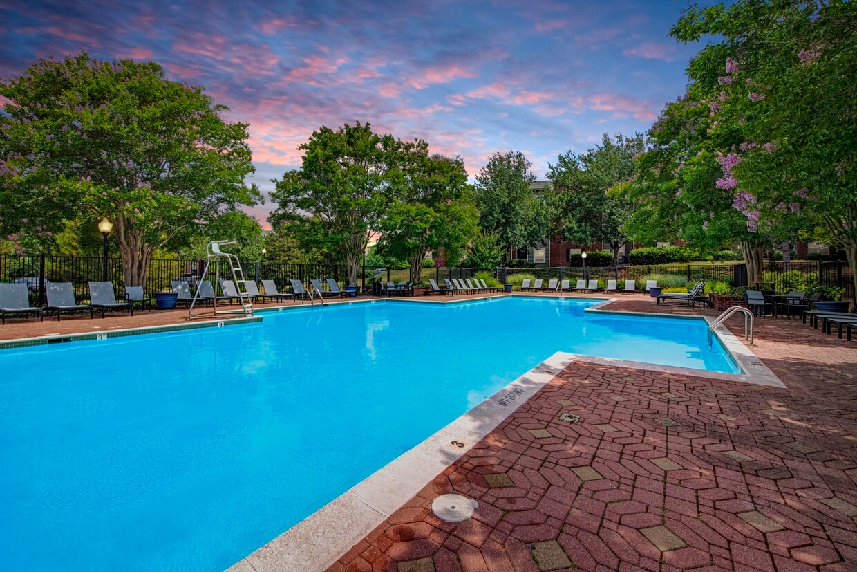 Woodway at Trinity Centre Apartments Apartments in Centreville, VA