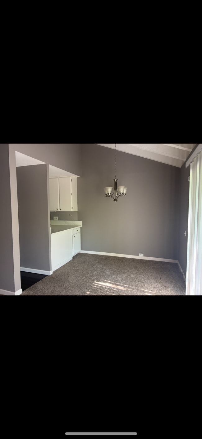 Foto del edificio - 2292 Woodside Ln