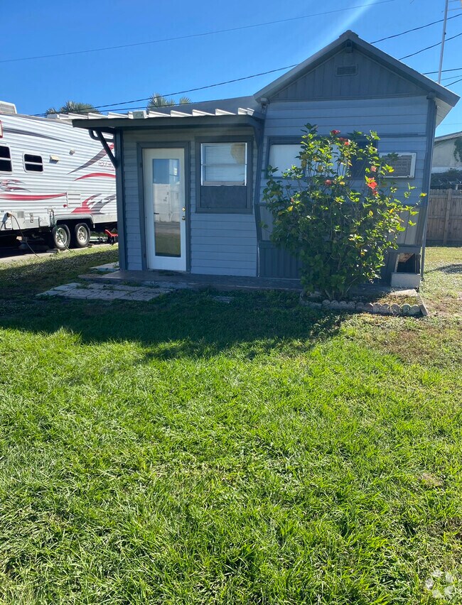 Treasure Island Apartments under 1,500 Okeechobee, FL 1 Rentals