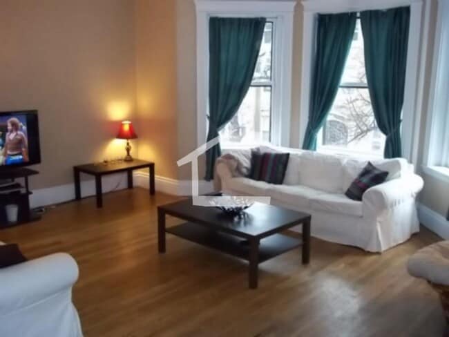 Foto del edificio - Unique BU Apartment