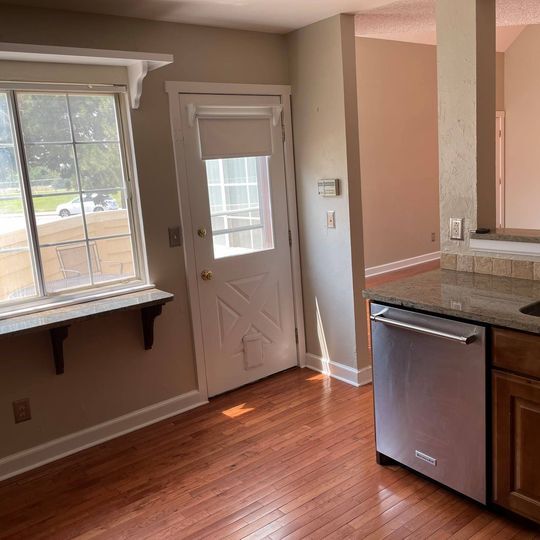 Foto del edificio - 7373 E Iowa Ave