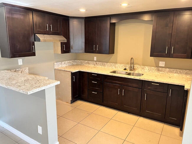 Building Photo - 15392 Morada Rd