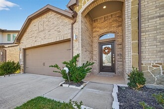 Building Photo - 28307 Hannahs Harbor Ln
