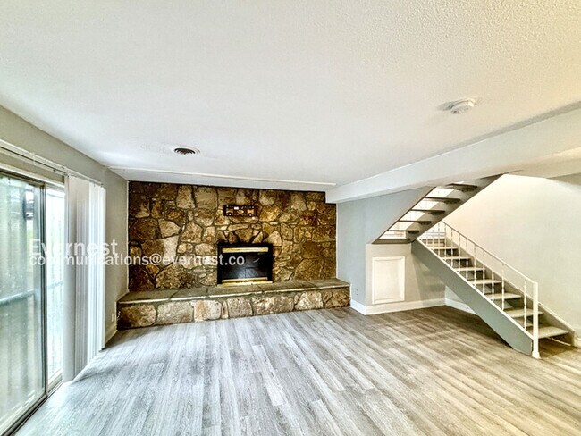 Foto del edificio - 3990 Arbor Pl Ln