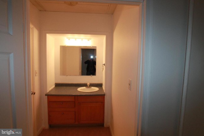 Foto del edificio - 117 N Walnut St