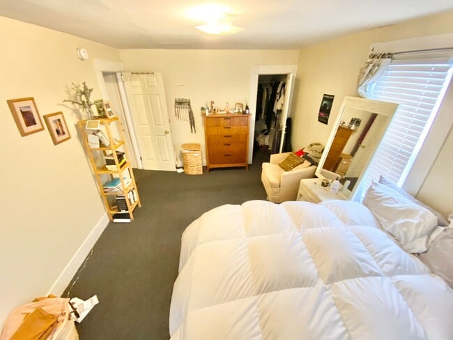 Photo - 382 North St Apartment